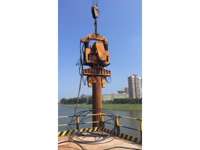 湖北省振动桩锤租赁销售，振动锤出租图2