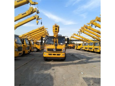 大量供应汽车吊重汽12吨吊车 福康牌福田底盘汽车吊车图2