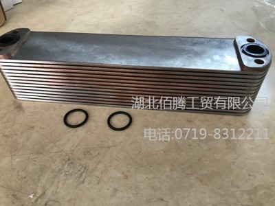QSX15机油冷却器芯4965487矿用机械车发动机配件冷却器芯4965487图3
