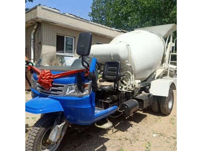 小型商混水泥搅拌车 三轮搅拌罐车常年批发供应图2