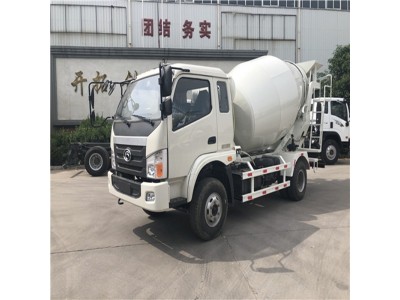 厂家直销3方搅拌车 混凝土搅拌车 小型搅拌车图3