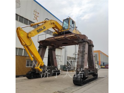 铁路挖机驾驶楼钩机驾驶室改装厂家挖机铁路大长腿厂家咨询天诺图2