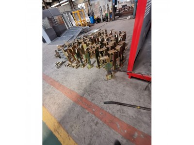 sc200/200施工电梯吊笼臂架 人货电梯配件 济南恒义建筑机械图3