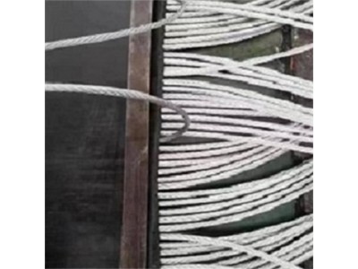 耐磨钢丝绳输送带 斗式钢丝绳提升带 打孔皮带图3