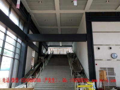 长沙铝方通定制,衡阳U型铝方通,岳阳铝方通吊顶,湖南长沙木纹铝方通厂,U型铝方通龙骨,异型铝单板,Z型勾搭龙骨,A字龙骨价格图2