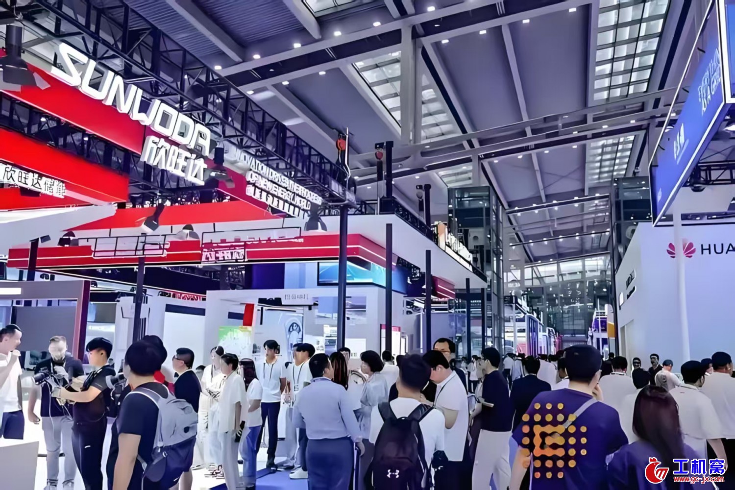 阿尔及1
