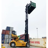 集装箱堆高机租赁价格优惠